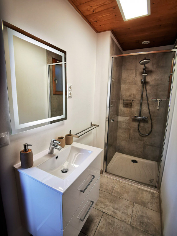 _lv_images__lot_0000000158_09_17866620 _lv_images__lot_0000000158_09_17866620