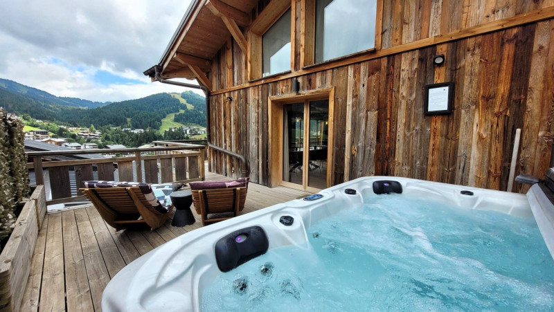 _lv_images__lot_0000000163_12_19358032