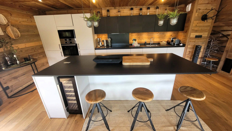 _lv_images__lot_0000000164_02_19225559 _lv_images__lot_0000000164_02_19225559