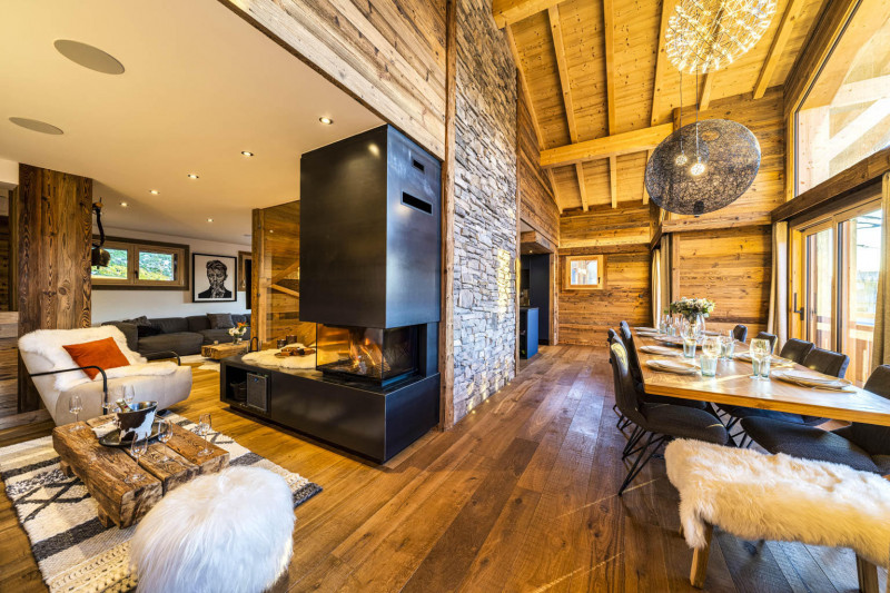 _lv_images__lot_0000000167_04_18792760