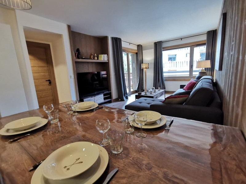 _lv_images__lot_0000000173_02_18134992 _lv_images__lot_0000000173_02_18134992