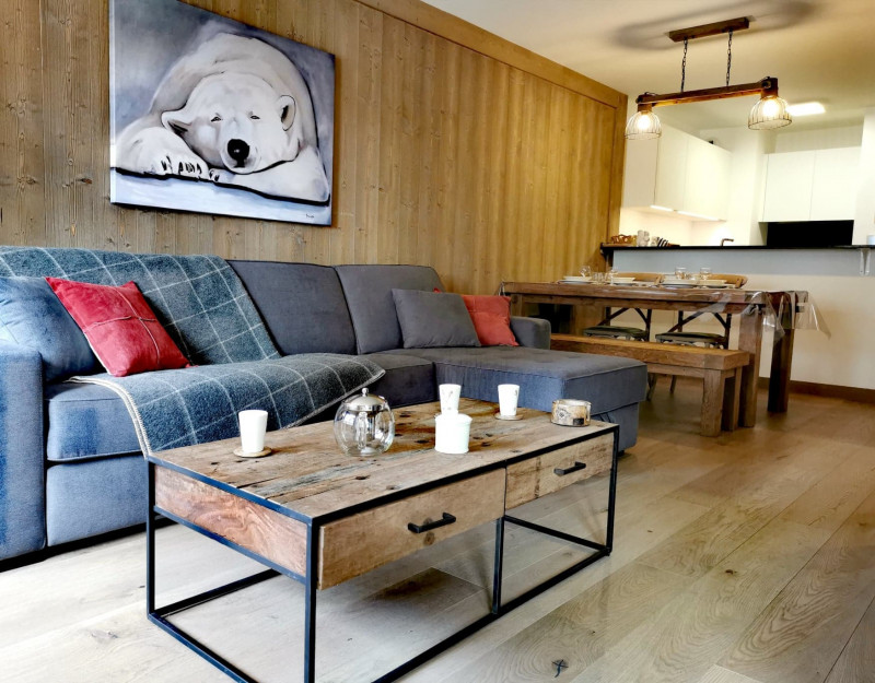 _lv_images__lot_0000000173_03_19265607