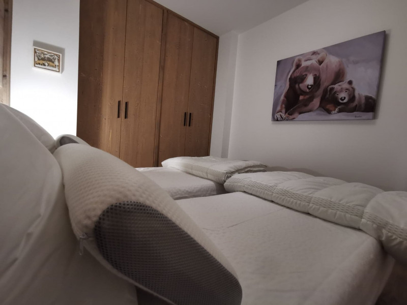 _lv_images__lot_0000000173_05_18917755