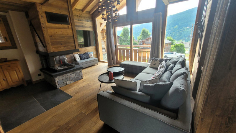 _lv_images__lot_0000000177_03_17874449 _lv_images__lot_0000000177_03_17874449