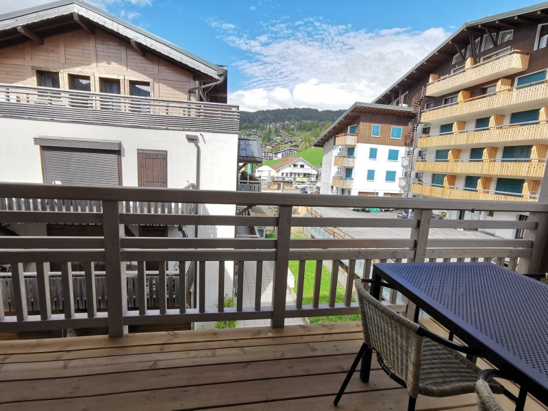 _lv_images__lot_0000000178_11_19168221