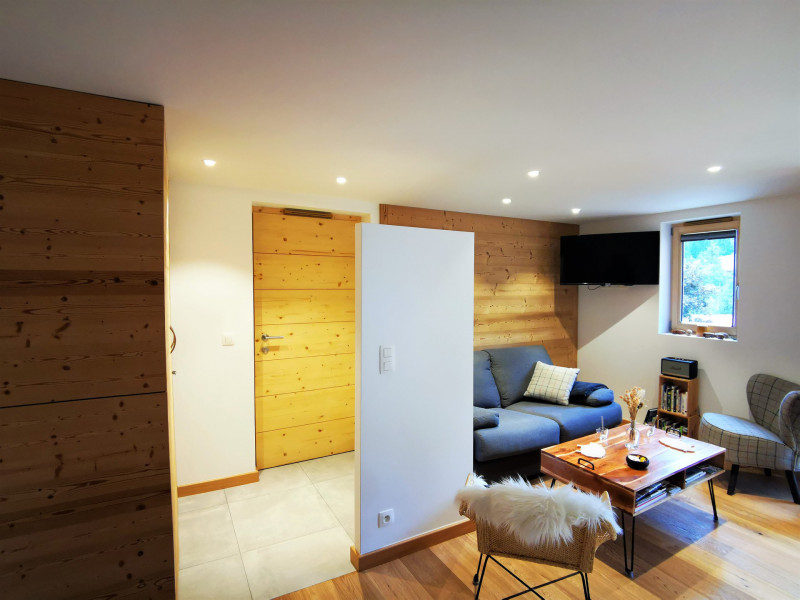 _lv_images__lot_0000000179_03_17694195 _lv_images__lot_0000000179_03_17694195