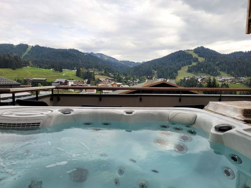 _lv_images__lot_0000000182_06_19358563