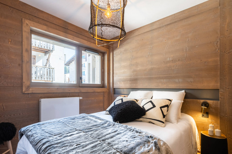 _lv_images__lot_0000000187_15_19168770