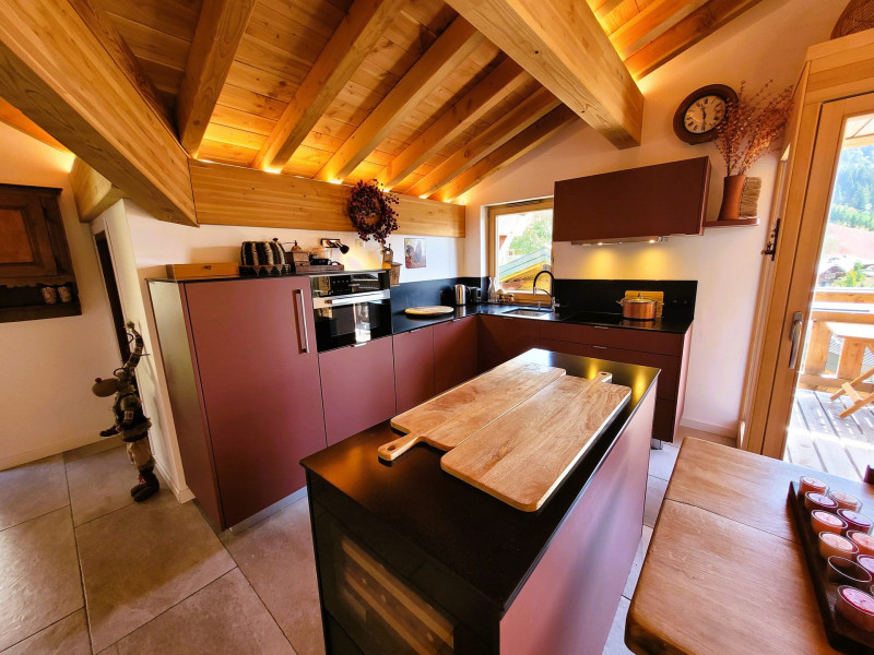 _lv_images__lot_0000000192_04_17884924