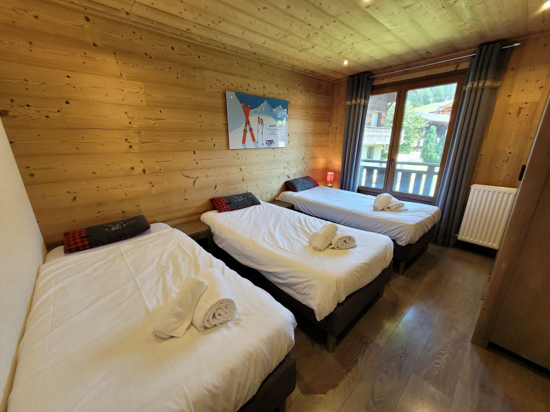 _lv_images__lot_0000000196_03_17975385 _lv_images__lot_0000000196_03_17975385