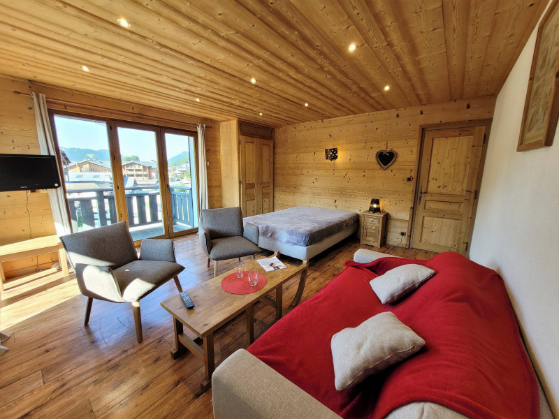 _lv_images__lot_0000000200_09_18125065 _lv_images__lot_0000000200_09_18125065