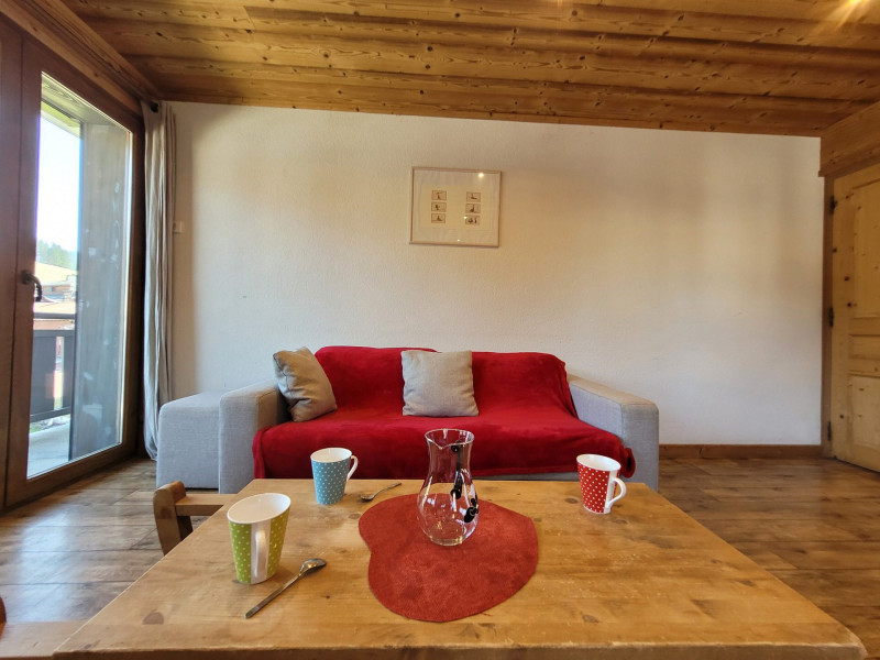 _lv_images__lot_0000000201_10_18936456