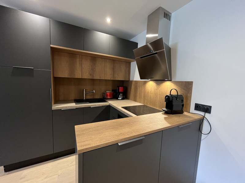 _lv_images__lot_0000000204_14_19188278 _lv_images__lot_0000000204_14_19188278