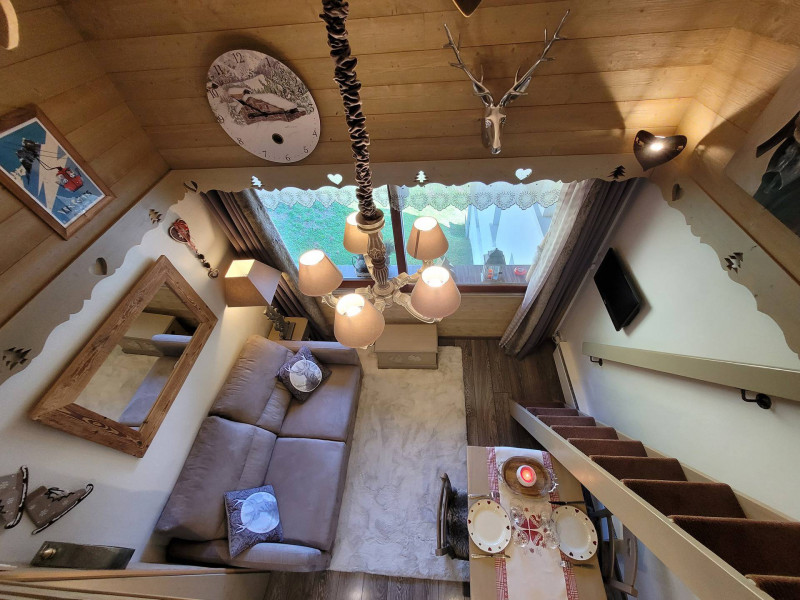 _lv_images__lot_0000000207_08_18144796 _lv_images__lot_0000000207_08_18144796