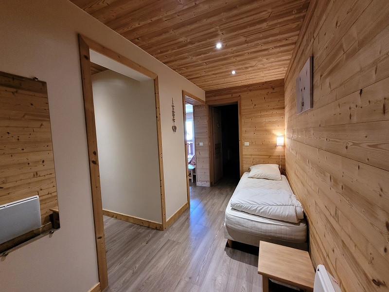 _lv_images__lot_0000000211_06_17739440 _lv_images__lot_0000000211_06_17739440