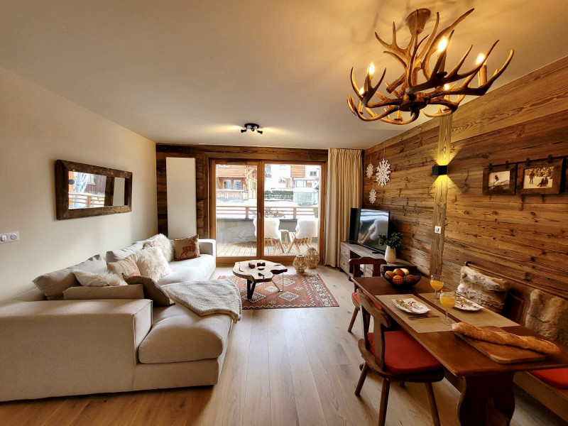 _lv_images__lot_0000000217_01_17685180 _lv_images__lot_0000000217_01_17685180