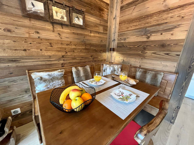 _lv_images__lot_0000000217_03_18135321 _lv_images__lot_0000000217_03_18135321