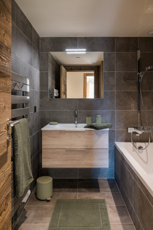 _lv_images__lot_0000000219_09_19226018 _lv_images__lot_0000000219_09_19226018