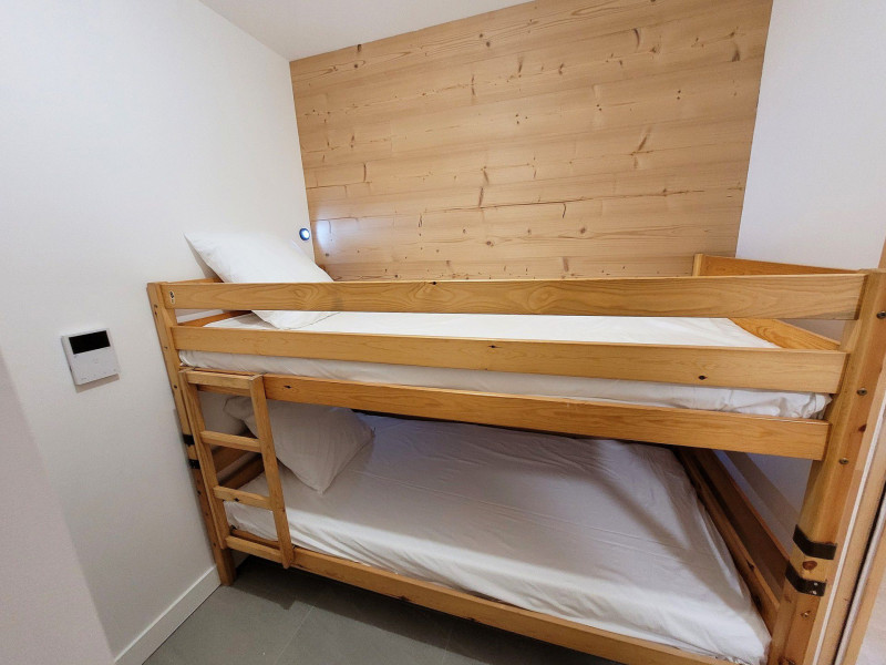 _lv_images__lot_0000000221_09_18133412 _lv_images__lot_0000000221_09_18133412