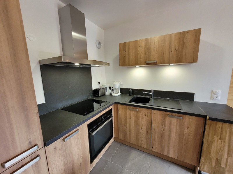 _lv_images__lot_0000000221_13_18133416 _lv_images__lot_0000000221_13_18133416