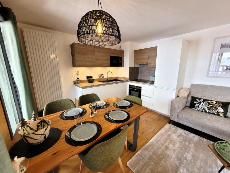 _lv_images__lot_0000000248_02_18113174 _lv_images__lot_0000000248_02_18113174