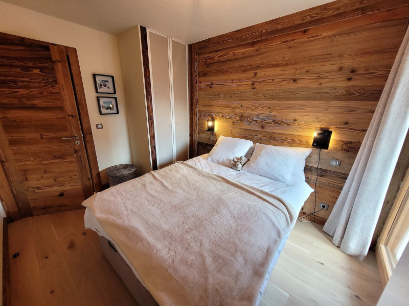 _lv_images__lot_0000000252_07_19378246