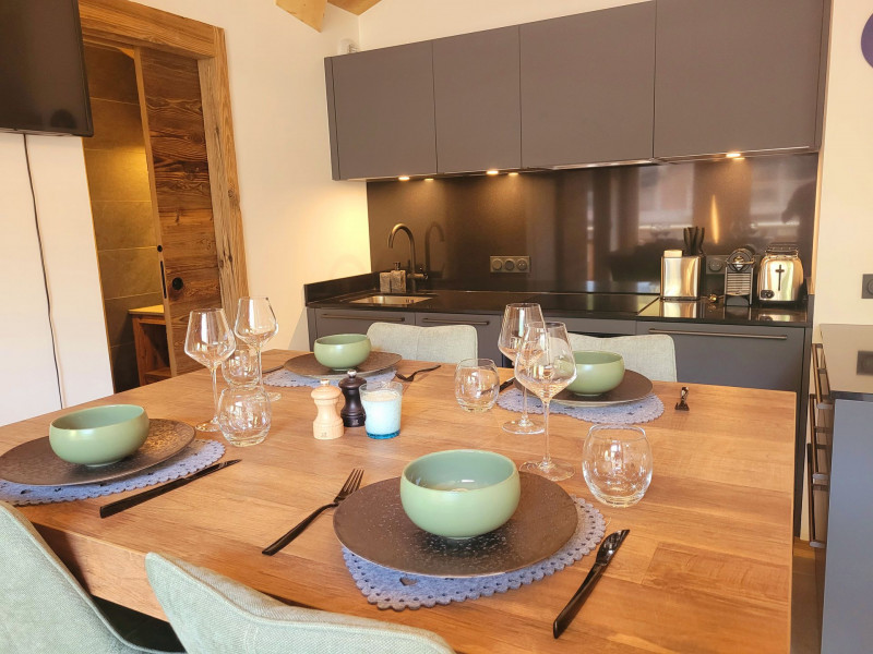 _lv_images__lot_0000000256_15_18066491 _lv_images__lot_0000000256_15_18066491