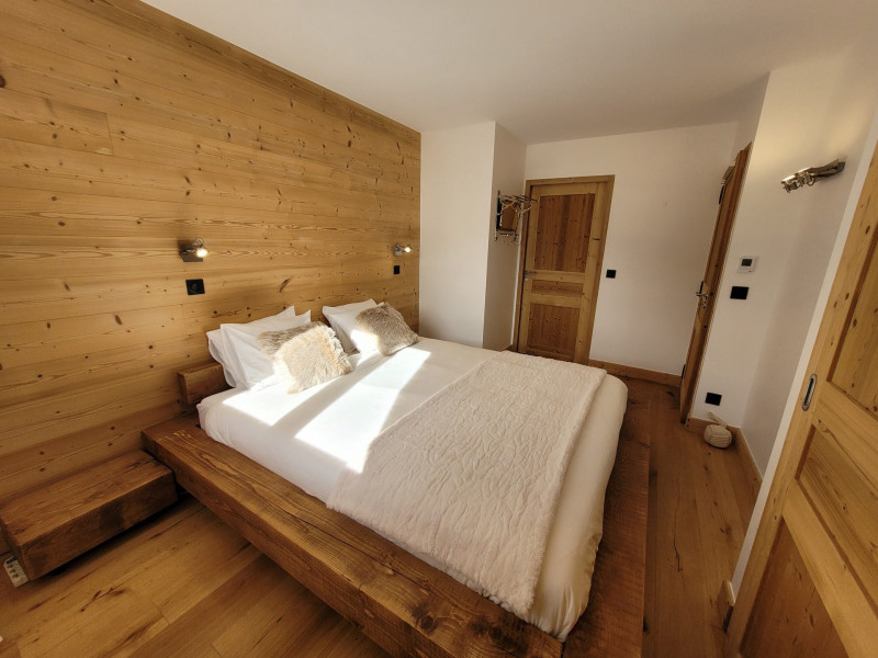 _lv_images__lot_0000000259_12_19358763