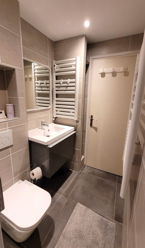 _lv_images__lot_0000000271_10_17867160