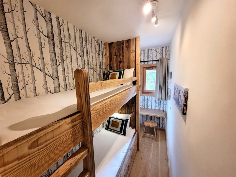 _lv_images__lot_0000000272_07_18133213 _lv_images__lot_0000000272_07_18133213