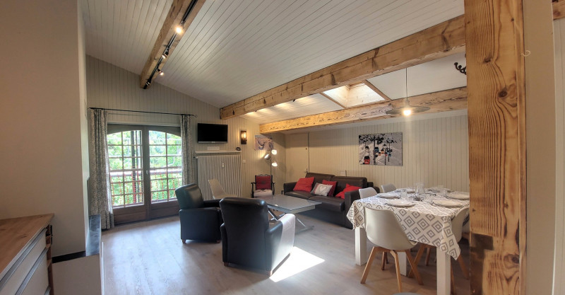 _lv_images__lot_0000000274_03_19120032