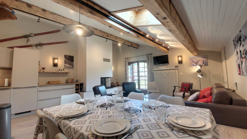 _lv_images__lot_0000000274_12_19358665