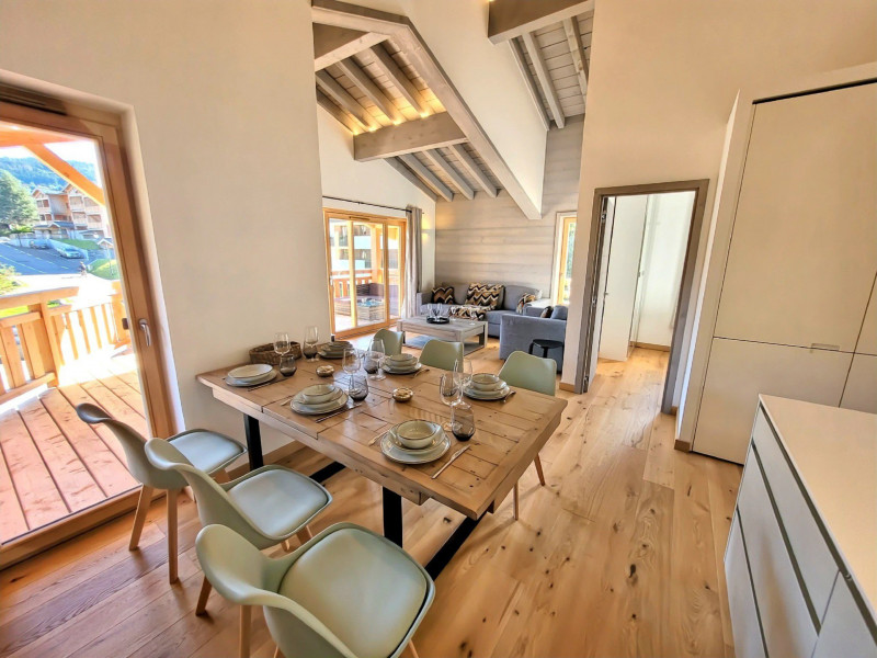 _lv_images__lot_0000000280_04_18057097 _lv_images__lot_0000000280_04_18057097