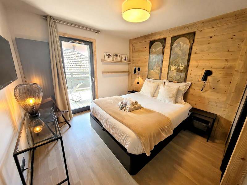 _lv_images__lot_0000000290_07_18491370