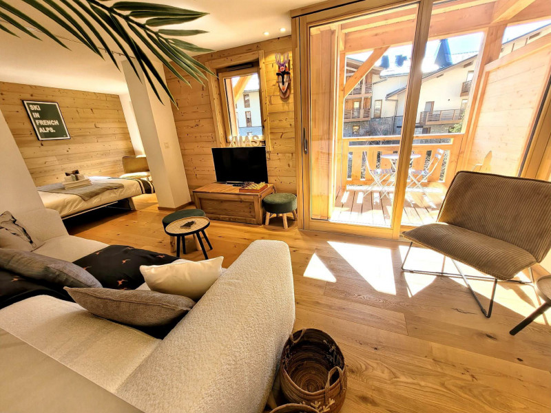 _lv_images__lot_0000000291_03_18113025 _lv_images__lot_0000000291_03_18113025