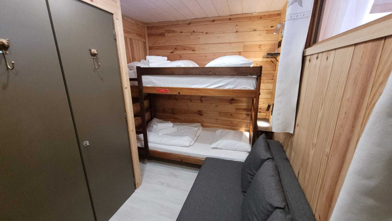 _lv_images__lot_0000000294_09_19388096