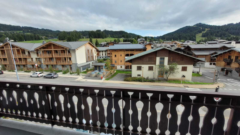 _lv_images__lot_0000000294_15_18371193