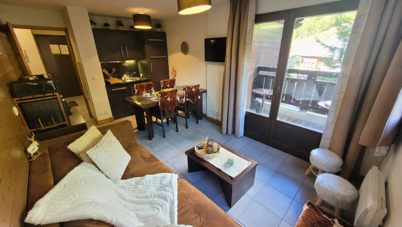 _lv_images__lot_0000000297_03_19178598 _lv_images__lot_0000000297_03_19178598