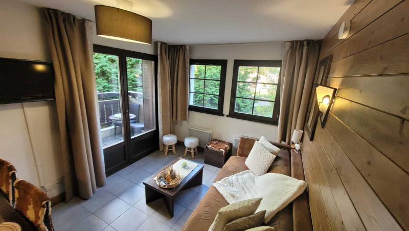 _lv_images__lot_0000000297_14_17684943 _lv_images__lot_0000000297_14_17684943