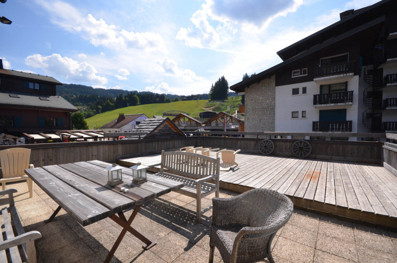 _lv_images__lot_0000030304_08_19361376