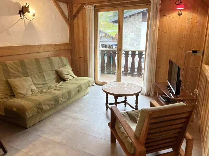 _lv_images__lot_0000030348_11_19229256