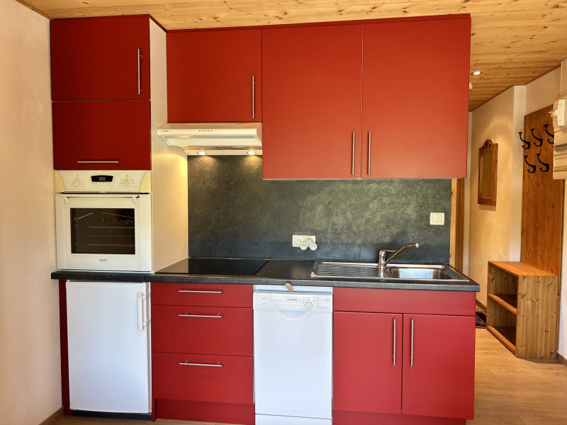 _lv_images__lot_0000050114_02_18061327 _lv_images__lot_0000050114_02_18061327