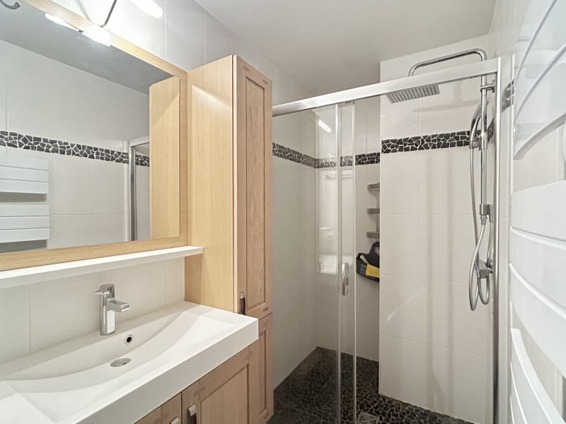 _lv_images__lot_0000070214_05_19361065