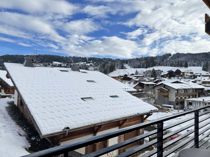 _lv_images__lot_0000120325_13_16769989