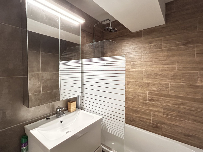 _lv_images__lot_0000150127_05_18439553