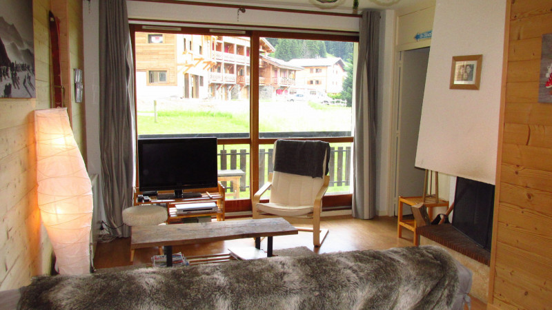 _lv_images__lot_0000320340_09_18495225