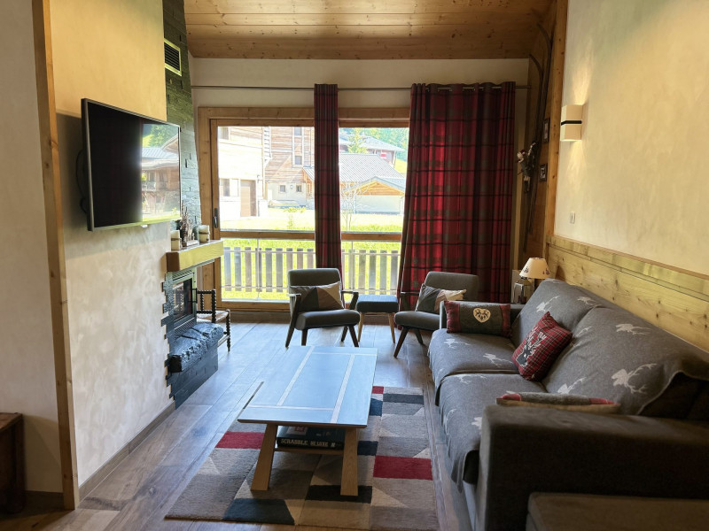 _lv_images__lot_0000320501_01_19179543