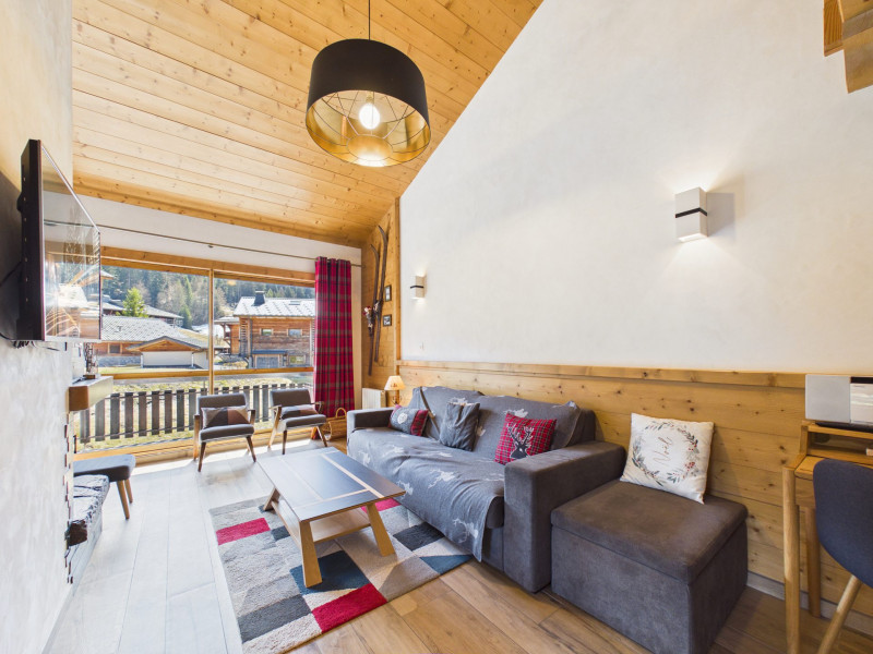 _lv_images__lot_0000320501_02_19294925