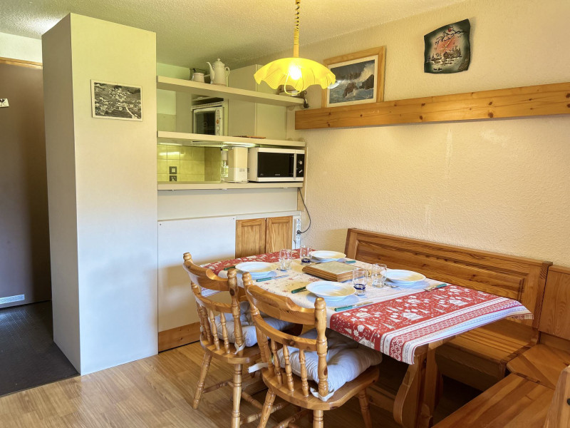 _lv_images__lot_0000410201_09_18372987