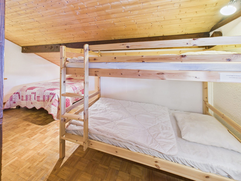 _lv_images__lot_0000410217_09_18428927